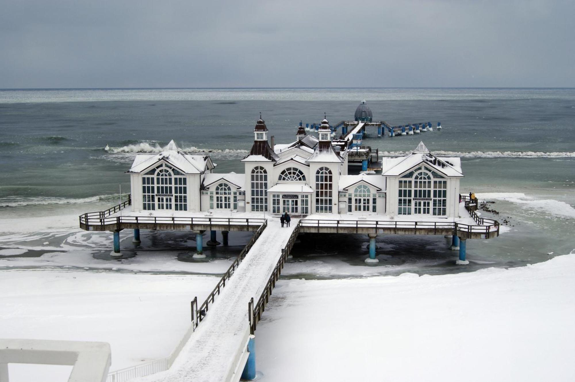 Ferienhaus Kress Links Sellin  Exteriér fotografie